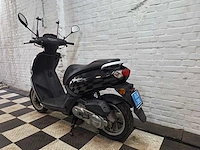 Peugeot kisbee 25 km snorscooter 4takt - afbeelding 3 van  7