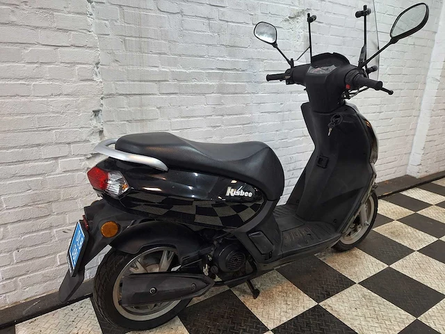 Peugeot kisbee 25 km snorscooter 4takt - afbeelding 7 van  7