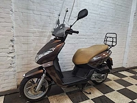 Peugeot kisbee 25 km snorscooter 4takt - afbeelding 2 van  7