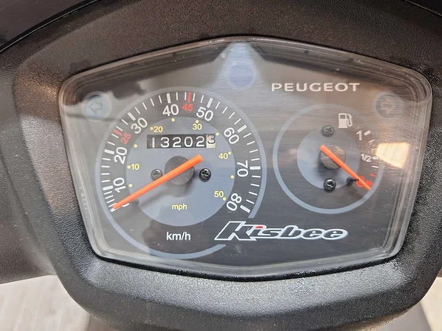 Peugeot kisbee rs 25 km snorscooter 4takt - afbeelding 4 van  7