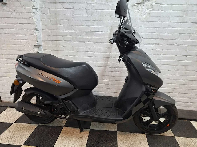 Peugeot kisbee rs 25 km snorscooter 4takt - afbeelding 6 van  7