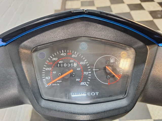 Peugeot kisbee rs 25 km snorscooter 4takt - afbeelding 4 van  7