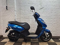 Peugeot kisbee rs 25 km snorscooter 4takt - afbeelding 6 van  7
