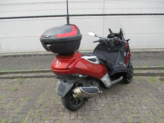 Peugeot metropolis - driewieler motorscooter - 400 i - motorfiets - afbeelding 9 van  11