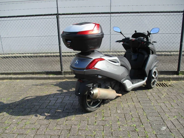Peugeot metropolis - driewieler motorscooter - 400 i - motorfiets - afbeelding 9 van  11