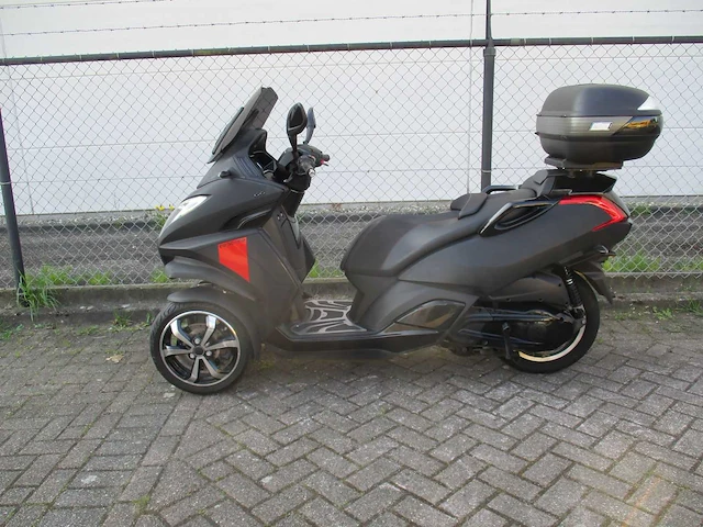 Peugeot metropolis - driewieler motorscooter - rx-r abs - motorfiets - afbeelding 1 van  15