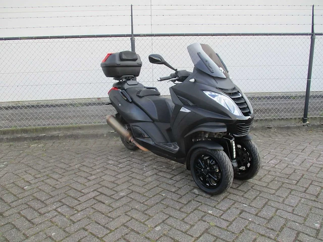 Peugeot metropolis black edition - driewieler motorscooter - motorfiets - afbeelding 13 van  15