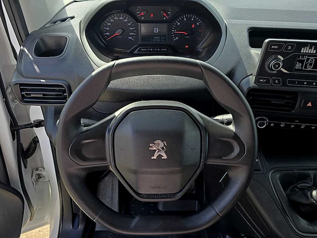 Peugeot partner 1.2 benzine premium, v-77-lsk - afbeelding 16 van  29