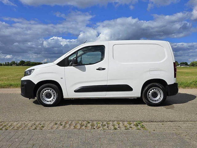 Peugeot partner 1.2 benzine premium, v-77-lsk - afbeelding 12 van  29