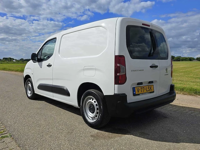 Peugeot partner 1.2 benzine premium, v-77-lsk - afbeelding 23 van  29