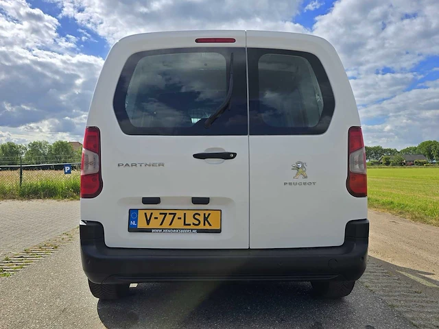 Peugeot partner 1.2 benzine premium, v-77-lsk - afbeelding 25 van  29
