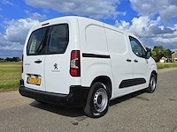Peugeot partner 1.2 benzine premium, v-77-lsk - afbeelding 28 van  29