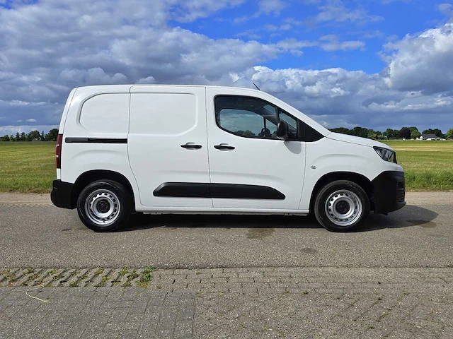 Peugeot partner 1.2 benzine premium, v-77-lsk - afbeelding 29 van  29