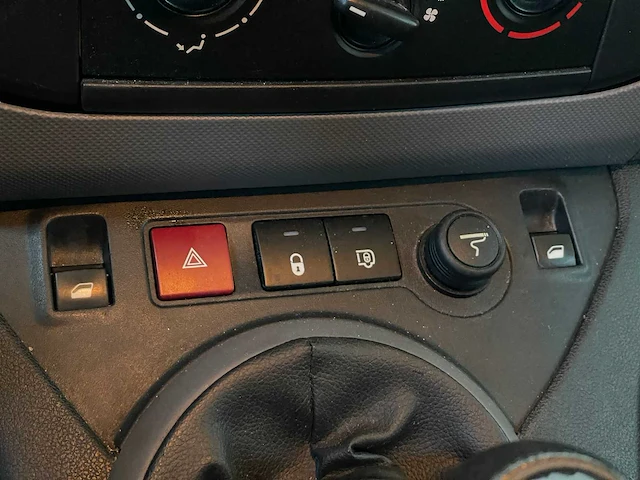 Peugeot partner 120 1.6 bluehdi l1pp 99pk 2018, v-273-hk - afbeelding 19 van  28