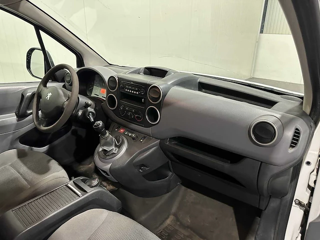Peugeot partner 120 1.6 hdi l1 xt 6-vds-52 - afbeelding 3 van  16