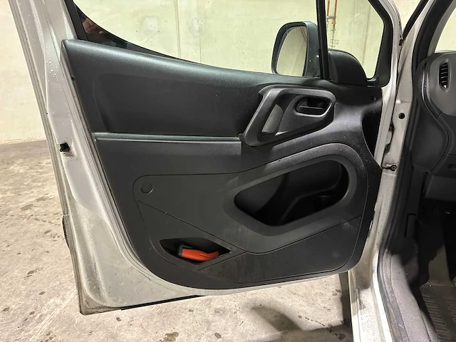 Peugeot partner 122 1.6 hdi l1 xr 90pk 2016, vz-506-k bedrijfswagen - afbeelding 26 van  48