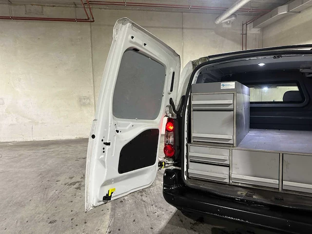Peugeot partner 122 1.6 hdi l1 xr 90pk 2016, vz-506-k bedrijfswagen - afbeelding 29 van  48