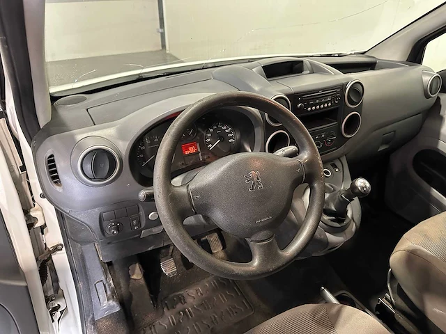 Peugeot partner 122 1.6 hdi l2 xt 6-vxn-57 - afbeelding 2 van  18