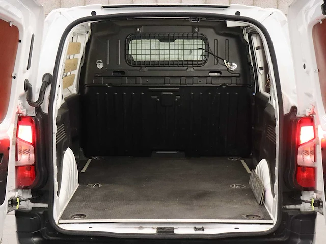 Peugeot partner 1.5 bluehdi pro | bedrijfswagen | 51-30-06 - afbeelding 4 van  20