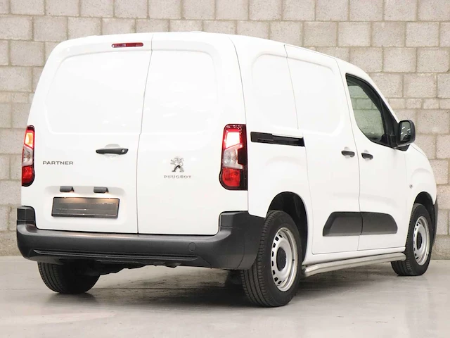 Peugeot partner 1.5 bluehdi pro | bedrijfswagen | 51-30-06 - afbeelding 17 van  20