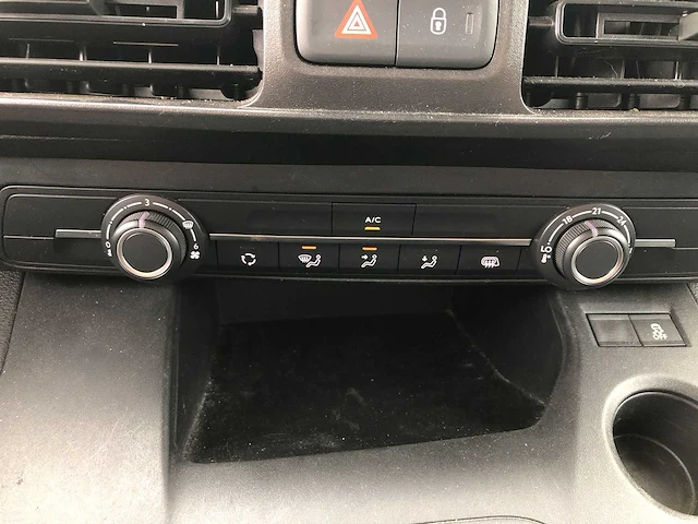 Peugeot partner 1.5 bluehdi pro | bedrijfswagen | vkk-10-t - afbeelding 10 van  24