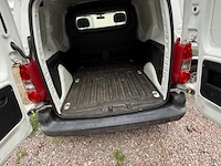 Peugeot partner 1.6hdi - afbeelding 6 van  7