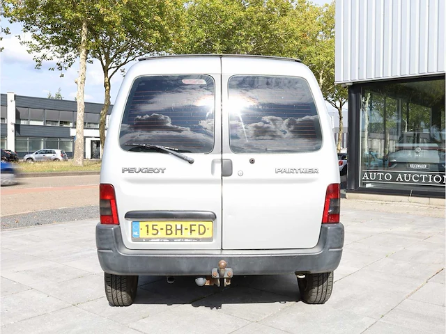 Peugeot partner 170c 2.0 hdi avantage 2003, 15-bh-fd - afbeelding 20 van  25