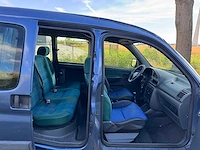 Peugeot partner 1.8 combispace personenauto 88-dx-xv - afbeelding 3 van  14