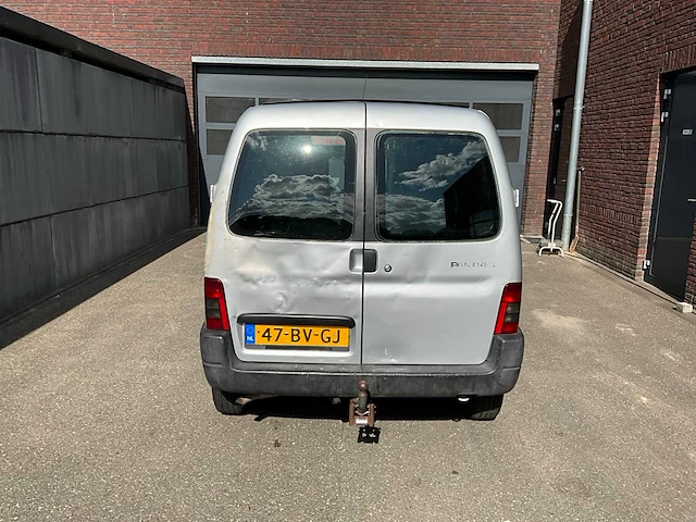 Peugeot partner 1.9 170c advantage - bedrijfswagen (schade) - afbeelding 8 van  12