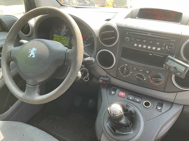 Peugeot partner 2-vdl-74 - afbeelding 9 van  32