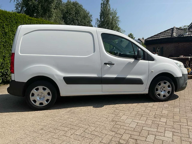 Peugeot partner 2-vdl-74 - afbeelding 27 van  32