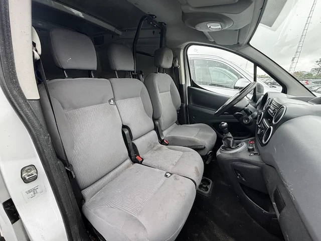 Peugeot partner fourgon swb diesel 1.6 hdi l1h1 confort,2013 - afbeelding 11 van  33