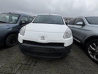 Peugeot partner fourgon swb diesel 1.6 hdi l1h1 confort,2013 - afbeelding 12 van  33