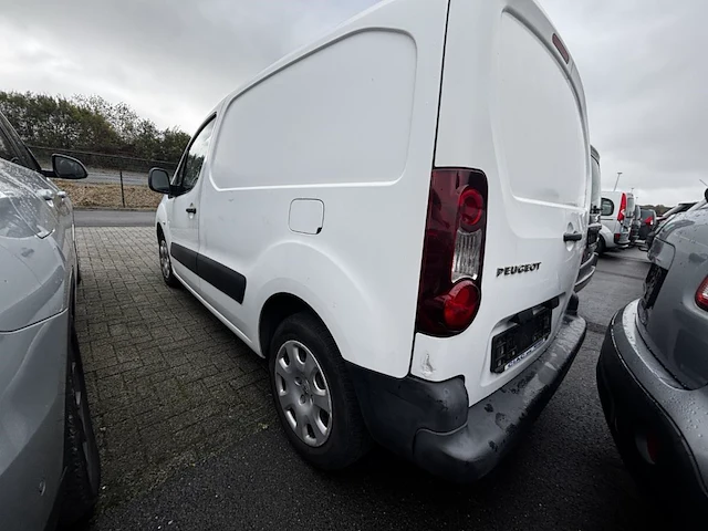 Peugeot partner fourgon swb diesel 1.6 hdi l1h1 confort,2013 - afbeelding 29 van  33