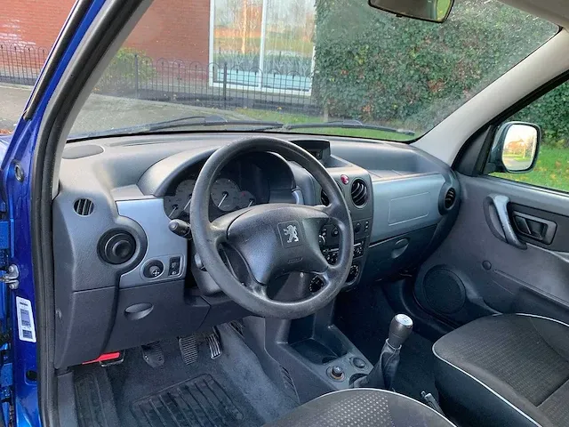 Peugeot partner mpv 1.6 16v vtc, 68-nj-gl - afbeelding 2 van  18