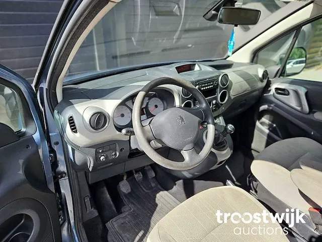 Peugeot partner tepee 1.6 hdif outdoor 7-zln-85 - afbeelding 3 van  22