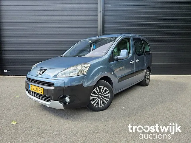 Peugeot partner tepee 1.6 hdif outdoor 7-zln-85 - afbeelding 1 van  22