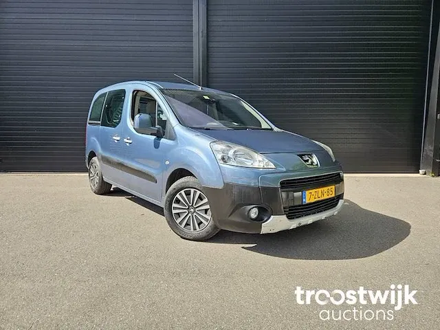 Peugeot partner tepee 1.6 hdif outdoor 7-zln-85 - afbeelding 19 van  22