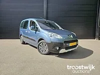 Peugeot partner tepee 1.6 hdif outdoor 7-zln-85 - afbeelding 19 van  22