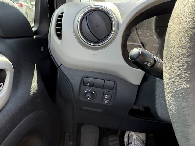 Peugeot partner tepee 2plc 1.6 hdi style 75, 2015 - afbeelding 7 van  30