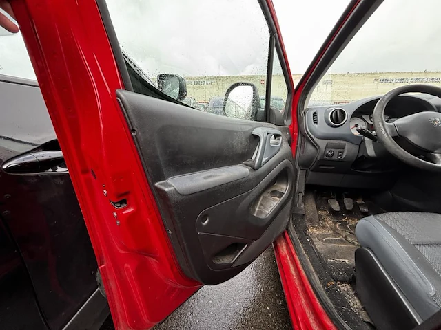 Peugeot partner tepee 2plc,2011 - afbeelding 29 van  32