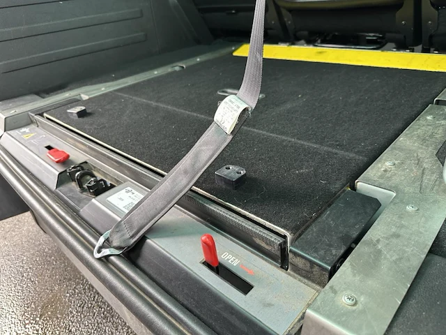 Peugeot partner tepee outdoor 1.6 bluehdi outdoor s&s 100, 2016 - afbeelding 11 van  21