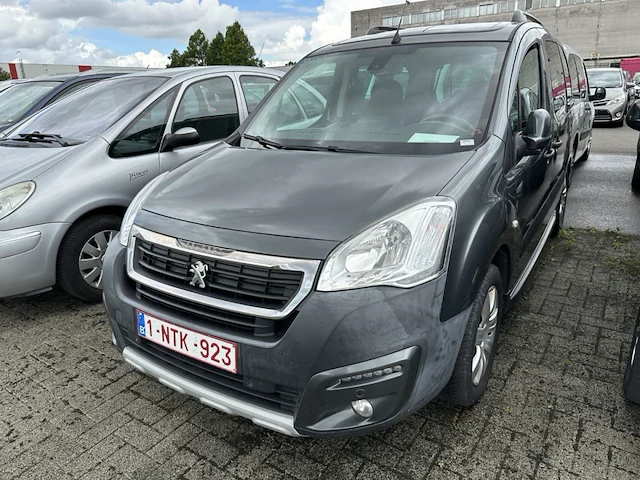 Peugeot partner tepee outdoor 1.6 bluehdi outdoor s&s 100, 2016 - afbeelding 1 van  21