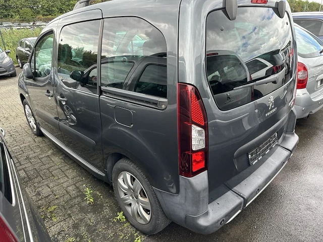 Peugeot partner tepee outdoor 1.6 bluehdi outdoor s&s 100, 2016 - afbeelding 17 van  21