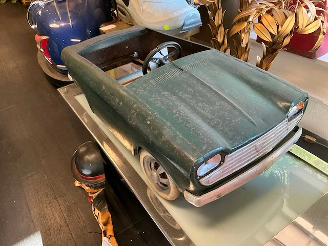 Peugeot pedalcar - afbeelding 1 van  10