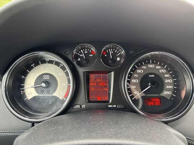 Peugeot rcz 1.6 turbo; k-809-vx - afbeelding 10 van  19
