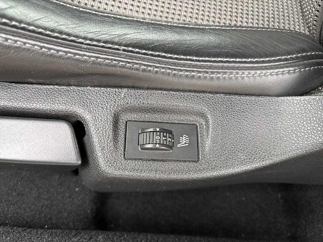 Peugeot rcz 1.6 turbo; k-809-vx - afbeelding 3 van  19