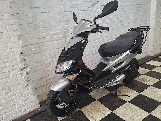 Peugeot speedfight 2 45 km bromscooter 2takt - afbeelding 2 van  7