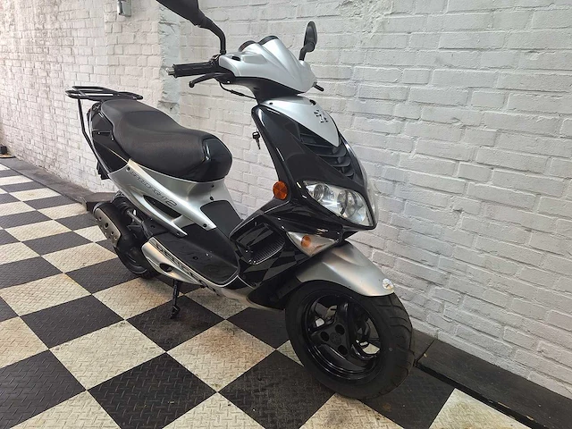 Peugeot speedfight 2 45 km bromscooter 2takt - afbeelding 7 van  7