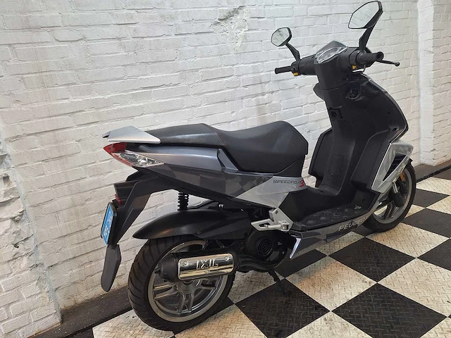 Peugeot speedfight 3 25 km snorscooter 2takt - afbeelding 5 van  7